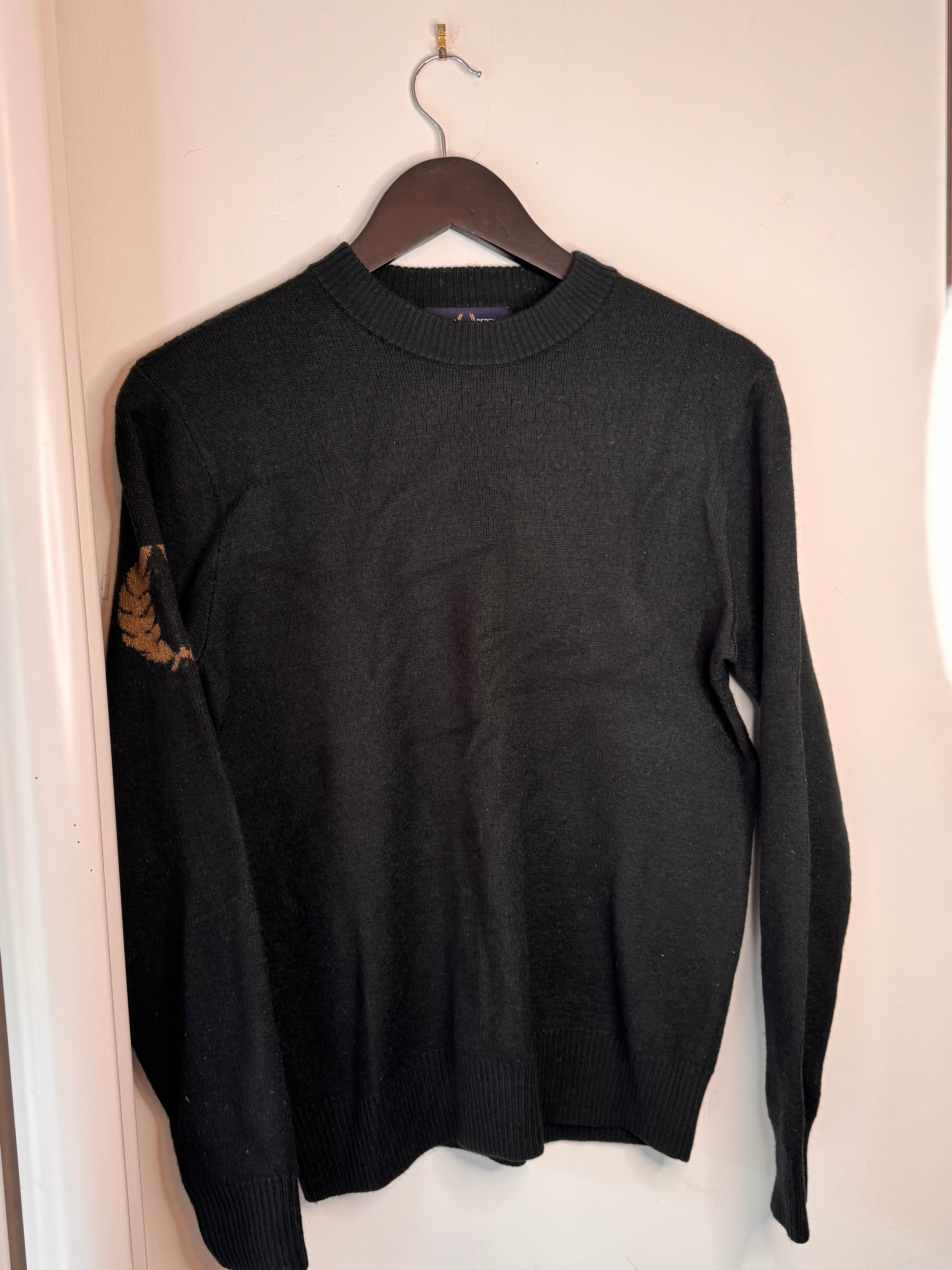 Fred Perry Sweatshirt Small